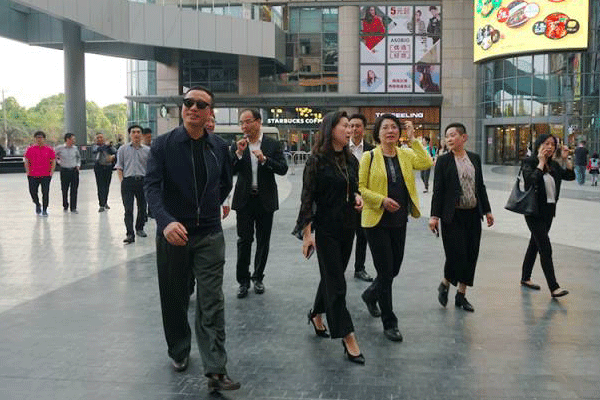台州市仙居县领导一行考察上海亚繁亚乐城